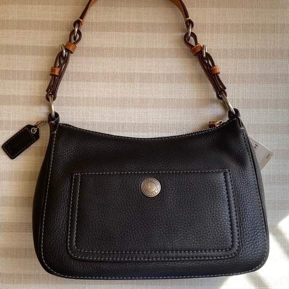 COACH 'Chelsea' Small Hobo NWT - Picture 4 of 10